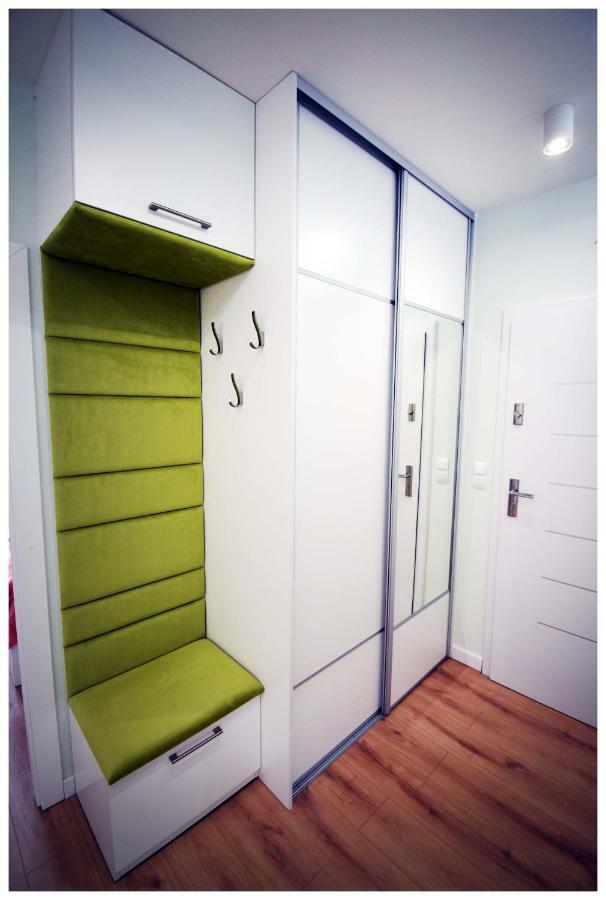 Color 24 Premium Apartment สตาโลวา โวลา ภายนอก รูปภาพ