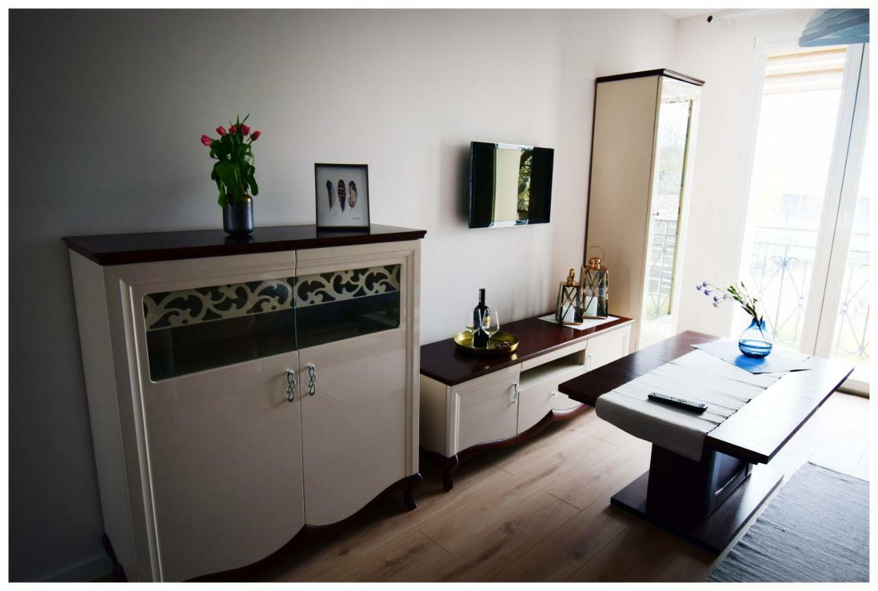 Color 24 Premium Apartment สตาโลวา โวลา ภายนอก รูปภาพ